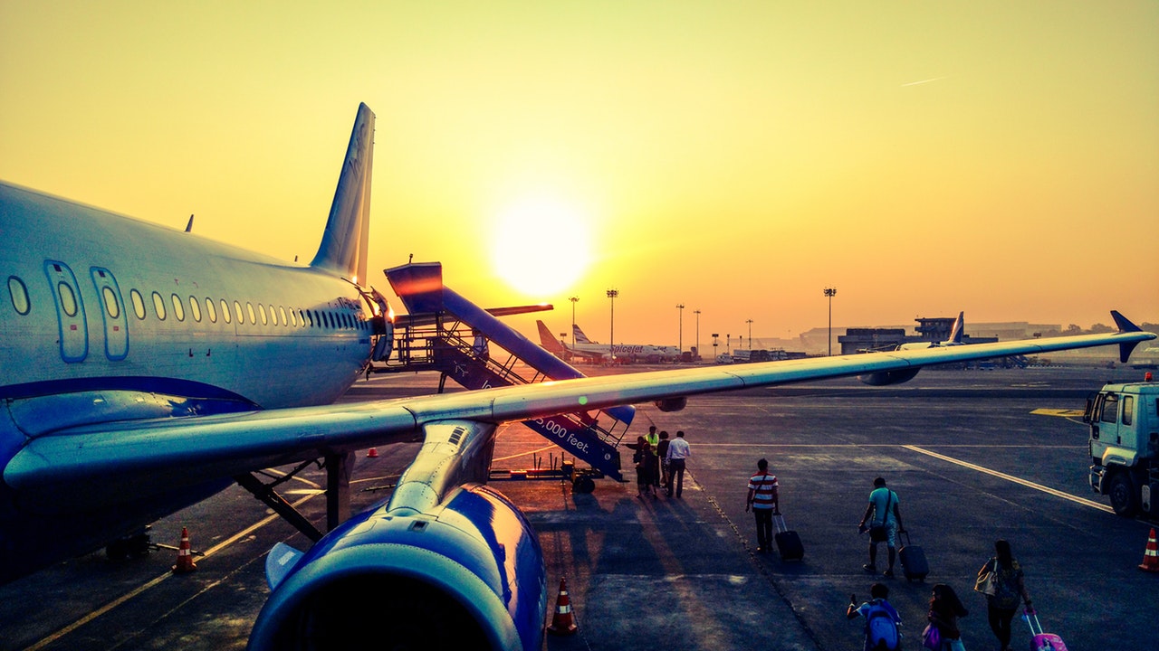 how to get cheaper flights for next holiday